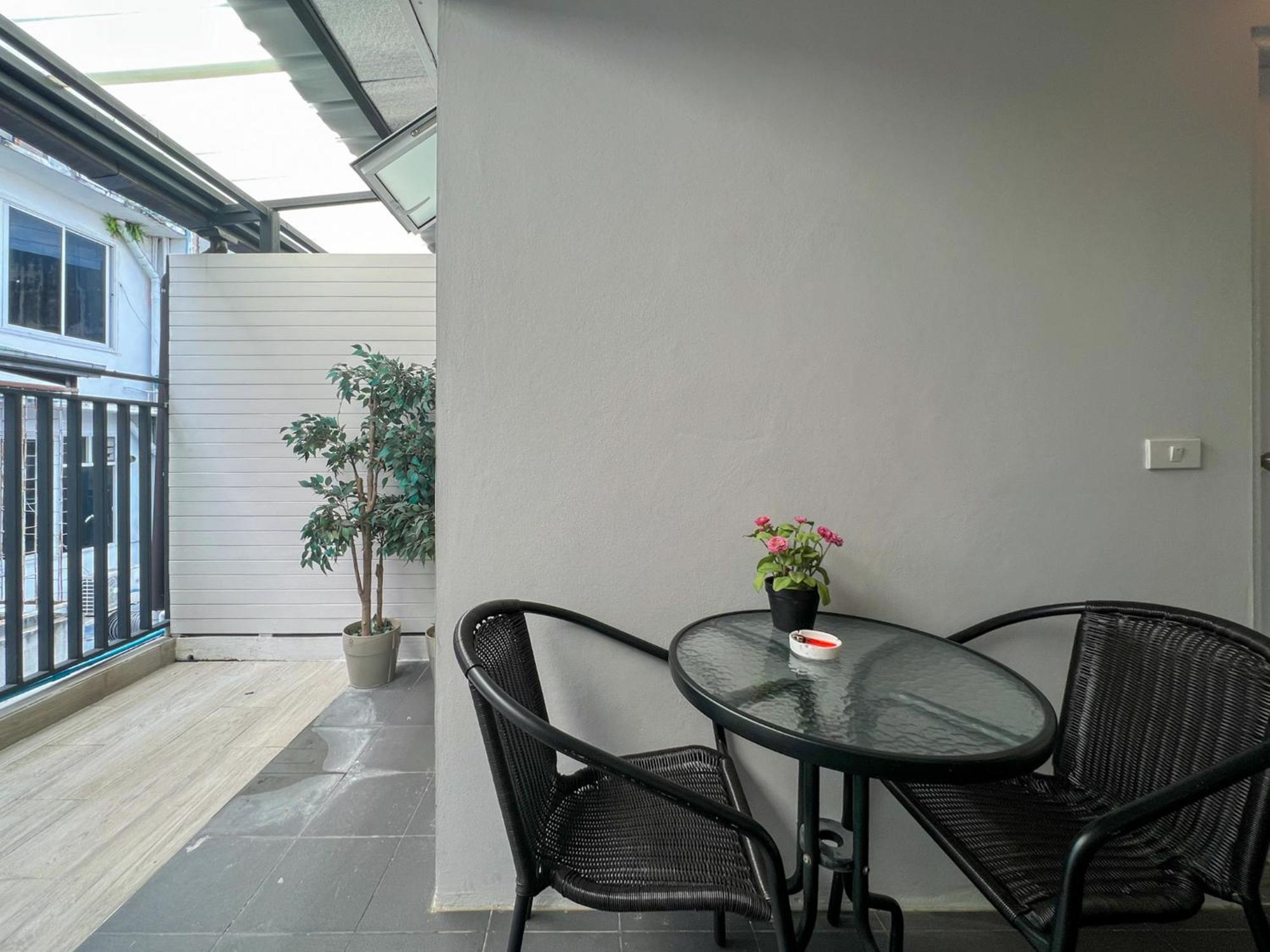 בנגקוק Neveu Premier Residence : Ratchada מראה חיצוני תמונה