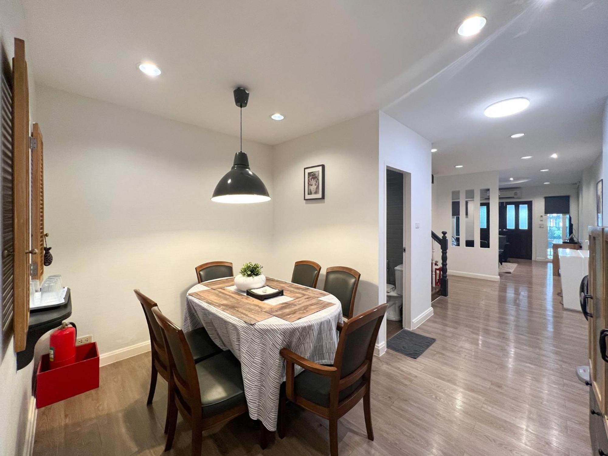 בנגקוק Neveu Premier Residence : Ratchada מראה חיצוני תמונה